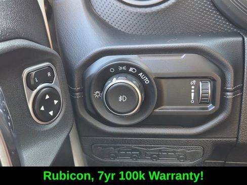 Used 2026 Jeep Wrangler Unlimited Rubicon AWD/4WD image 22
