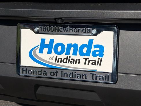 Used 2025 Nissan Pathfinder SV AWD/4WD image 32