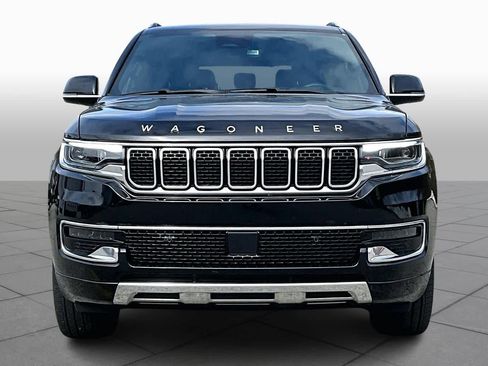 Used 2018 Ford Expedition Max Limited image 4