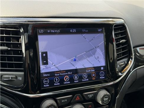 Used 2019 Jeep Grand Cherokee Trailhawk w/ Trailhawk Luxury Group AWD/4WD image 51