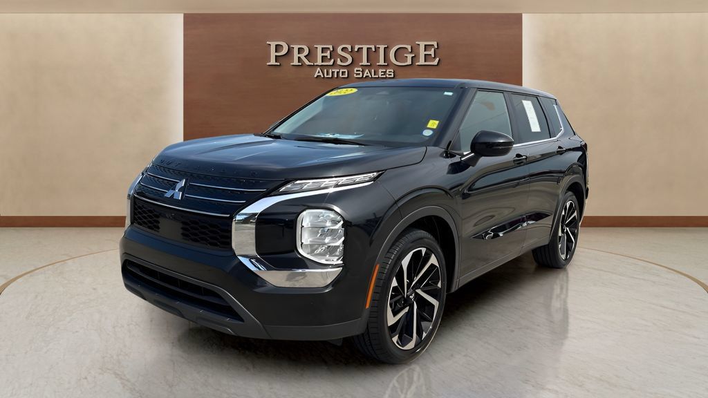 Used 2022 Mitsubishi Outlander ES AWD/4WD image 34