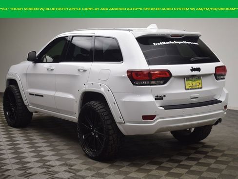 Used 2020 Jeep Grand Cherokee Altitude image 6