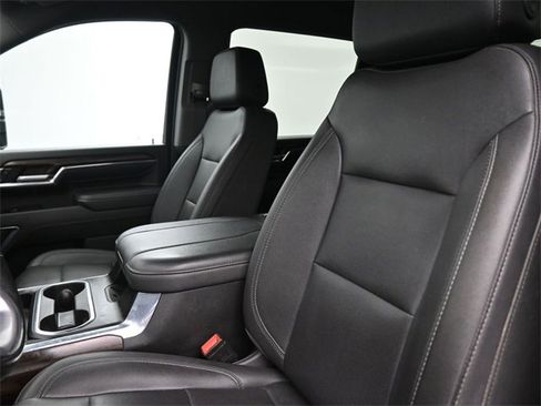 Used 2024 GMC Sierra 2500 SLT w/ SLT Convenience Package image 9