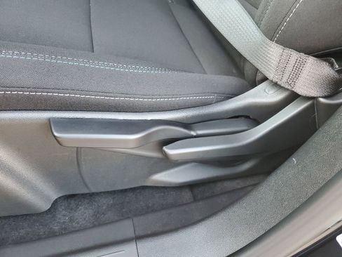 New 2026 Chevrolet Equinox EV LT image 16