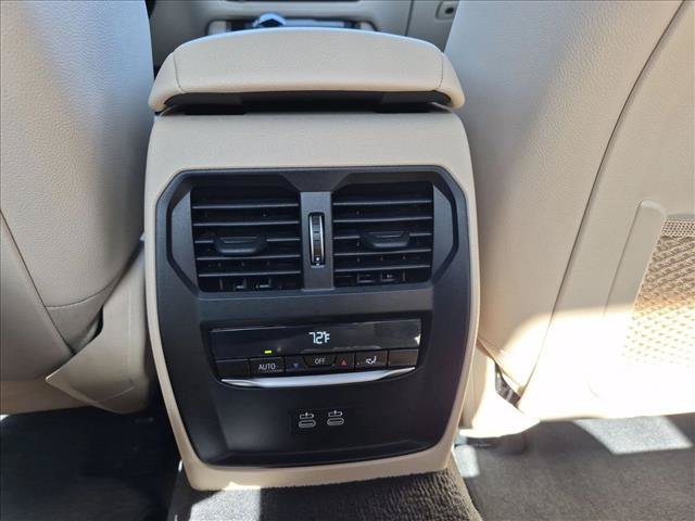 Used 2022 BMW 430i Coupe w/ Convenience Package RWD image 18