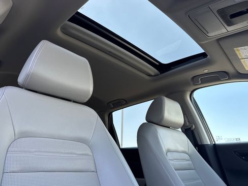 Used 2025 Honda CR-V EX-L image 15