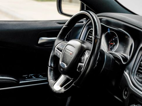 Used 2018 Dodge Charger GT AWD/4WD image 22