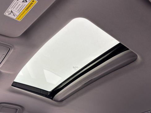 Used 2022 Honda Pilot Special Edition image 11