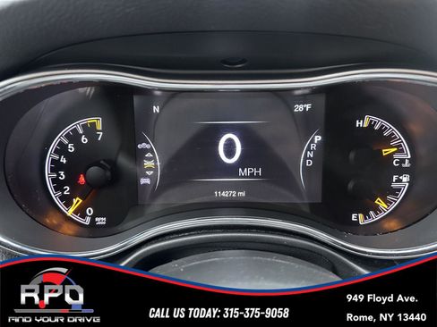 Used 2019 Jeep Grand Cherokee Limited w/ Luxury Group II image 18