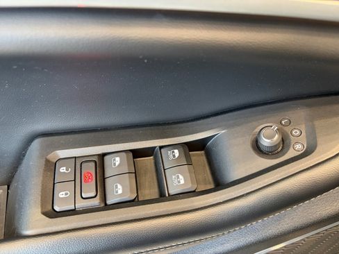 Used 2024 Jeep Grand Cherokee Limited 4xe AWD/4WD image 13
