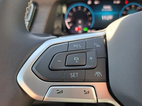 New 2026 Volkswagen Atlas SEL image 15