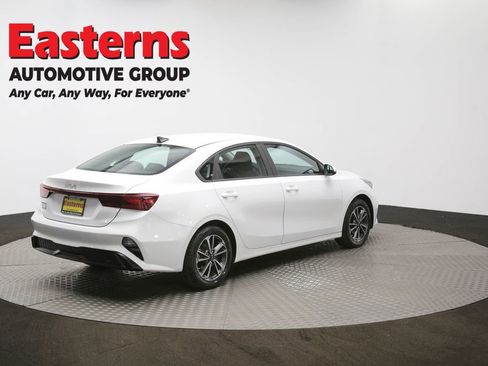 Used 2024 Kia Forte LXS image 39