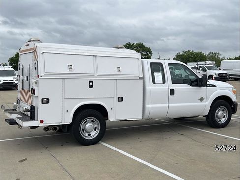 Used 2016 Ford F350 XL image 2