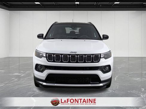 Certified 2024 Jeep Compass Limited image 8