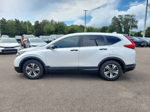 Used 2019 Honda CR-V LX image 2