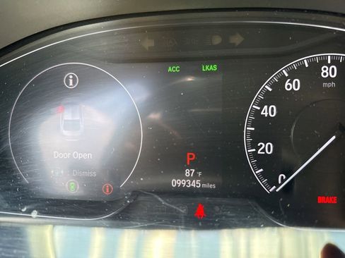 Used 2019 Honda Accord Sport image 7
