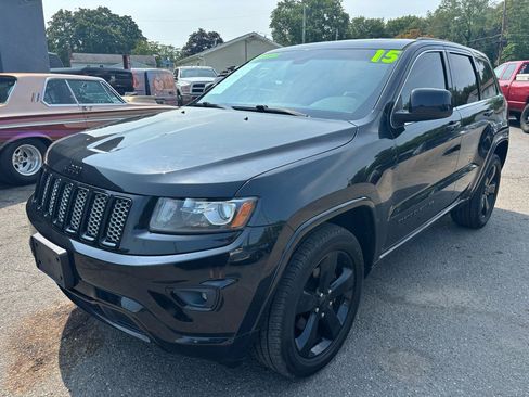 Used 2015 Jeep Grand Cherokee Altitude AWD/4WD image 1