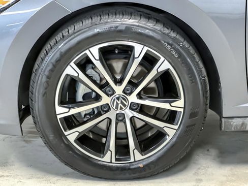 Used 2022 Volkswagen Jetta Sport image 22