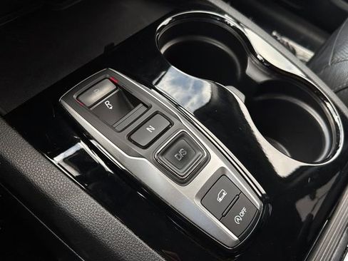 Used 2016 Honda Pilot Touring image 41