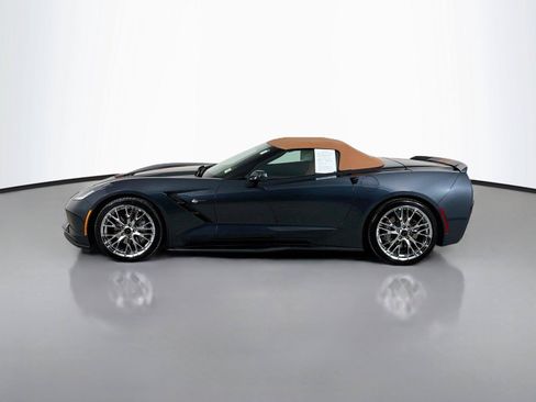 Used 2019 Chevrolet Corvette Stingray Convertible w/ 2LT Preferred Equipment Group RWD image 9