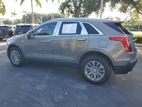 Certified 2018 Cadillac XT5 Luxury w/ Driver Awareness Package FWD image 2