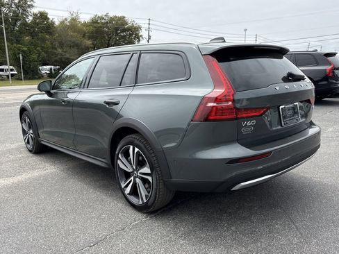 New 2026 Volvo V60 B5 Cross Country Plus w/ Climate Package image 3