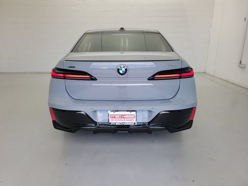 Used 2026 BMW 740i xDrive AWD/4WD image 6