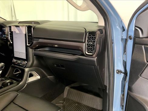 Used 2025 Ford Ranger Lariat w/ FX4 Off-Road Package AWD/4WD image 16
