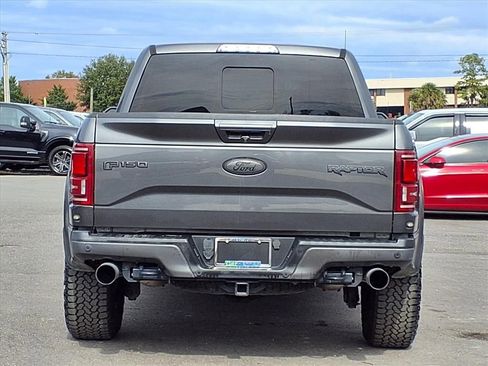 Used 2017 Ford F150 Raptor w/ Equipment Group 802A Luxury image 6