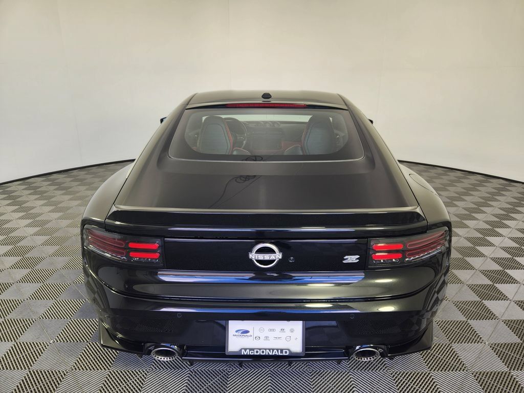 Used 2024 Nissan Z Performance w/ Floor Mat Package RWD image 4