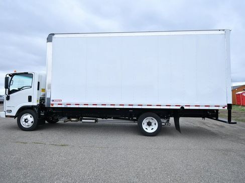 New 2024 Chevrolet Low Cab Forward image 15