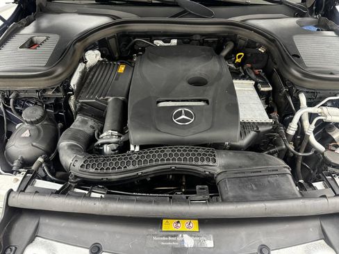 Used 2018 Mercedes-Benz GLC 300 4MATIC image 35