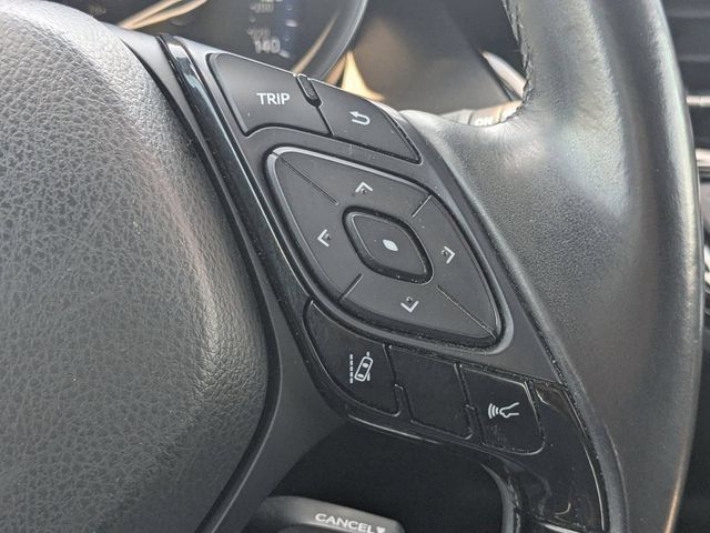 Used 2019 Toyota C-HR Limited FWD image 26