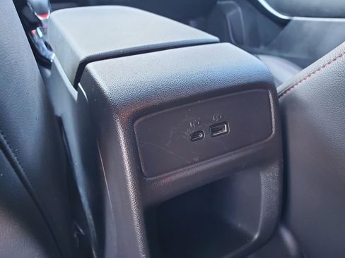 Used 2024 Chevrolet Trax RS w/ Sunroof Package image 43