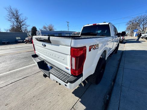 Used 2022 Ford F350 Lariat w/ Lariat Ultimate Package image 9
