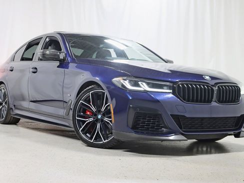 Used 2022 BMW M550i xDrive image 7