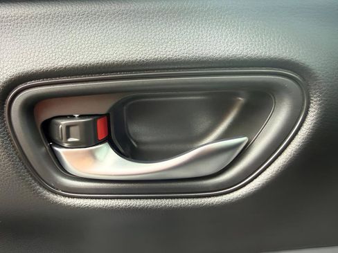 New 2027 Honda HR-V LX image 18