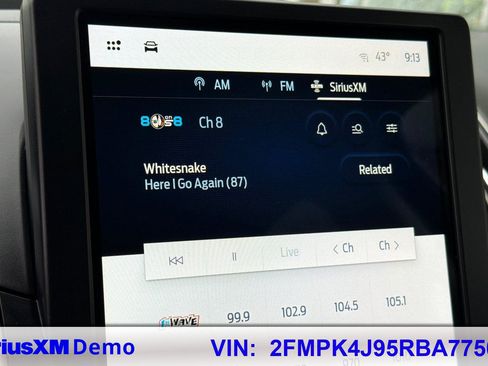 Used 2024 Ford Edge SEL image 28