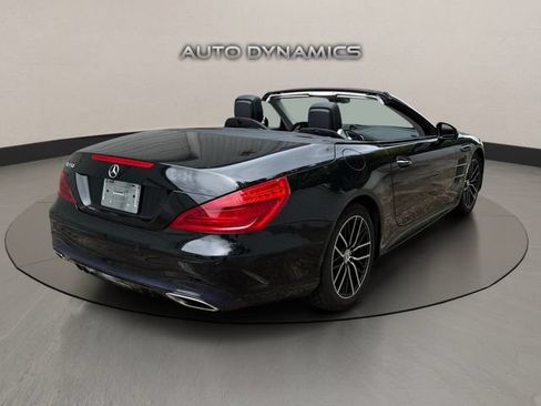 Used 2017 Mercedes-Benz SL 550 image 5