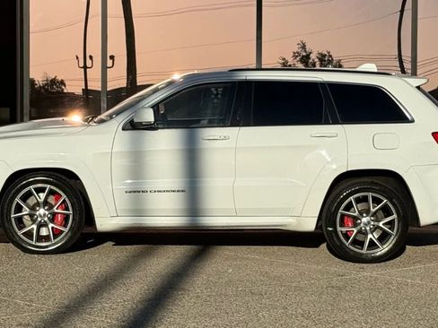 Used 2015 Jeep Grand Cherokee SRT w/ Trailer Tow Group IV image 5