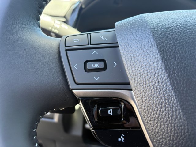 New 2026 Toyota Camry SE FWD image 27