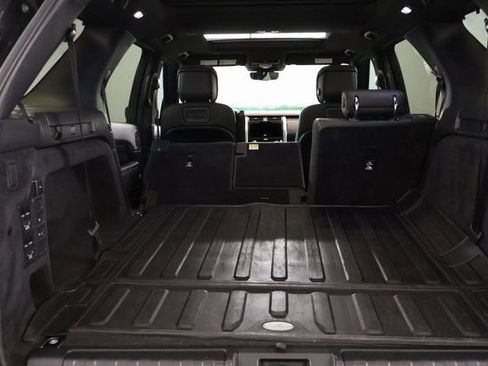 Used 2021 Land Rover Discovery S R-Dynamic image 23