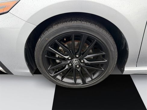 Used 2023 Toyota Camry XSE image 14