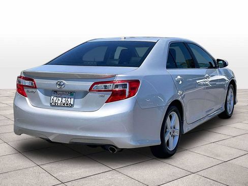 Used 2013 Toyota Camry SE FWD image 15