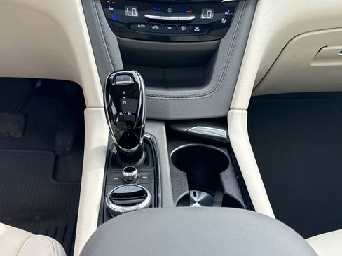 Certified 2024 Cadillac XT6 Premium Luxury AWD/4WD image 18