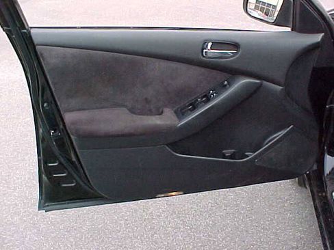 Used 2009 Nissan Altima 2.5 S FWD image 14
