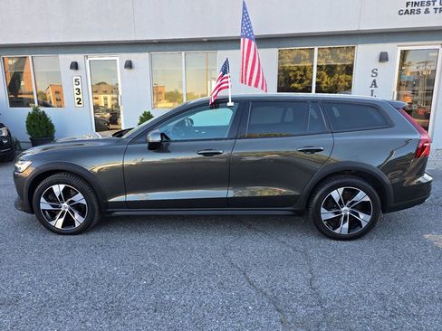Used 2020 Volvo V60 T5 Cross Country w/ Protection Package Premier AWD/4WD image 7