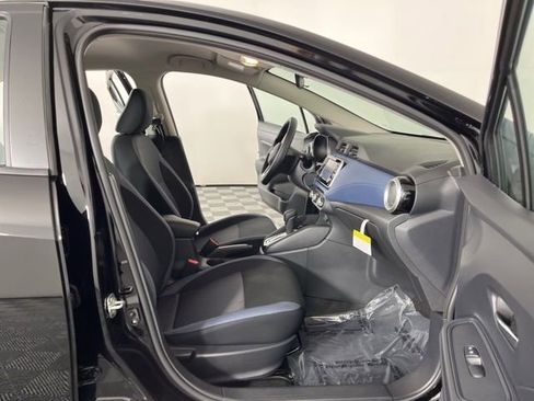 New 2025 Nissan Versa SV w/ Trunk Package image 38