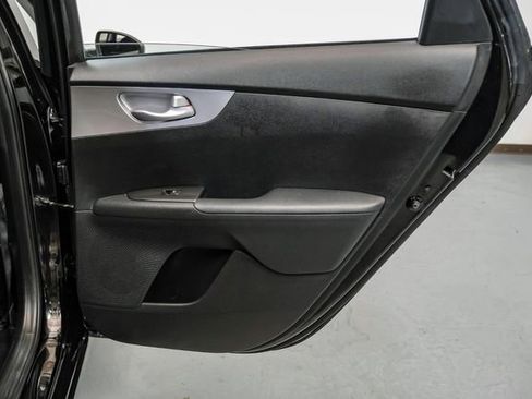 Used 2022 Kia Forte LXS image 37