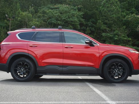 Used 2023 Hyundai Santa Fe XRT image 10